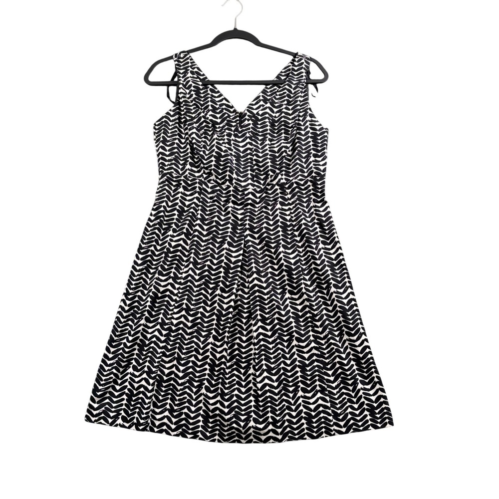 LOFT Ann Taylor‎ Dress Womens 6 Black White Chevron Office Siren Coquette